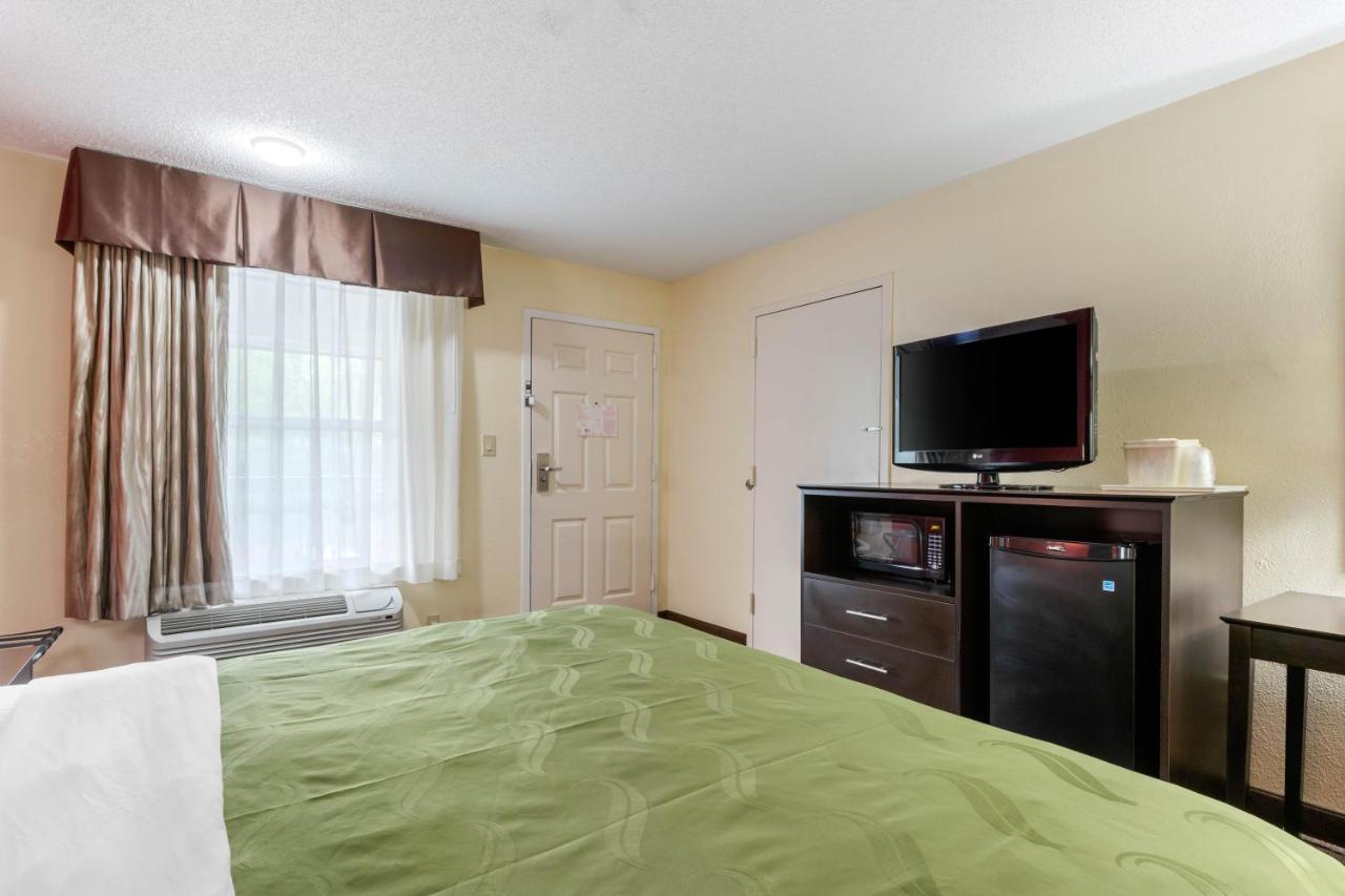 Quality Inn & Suites Лексінґтон Екстер'єр фото