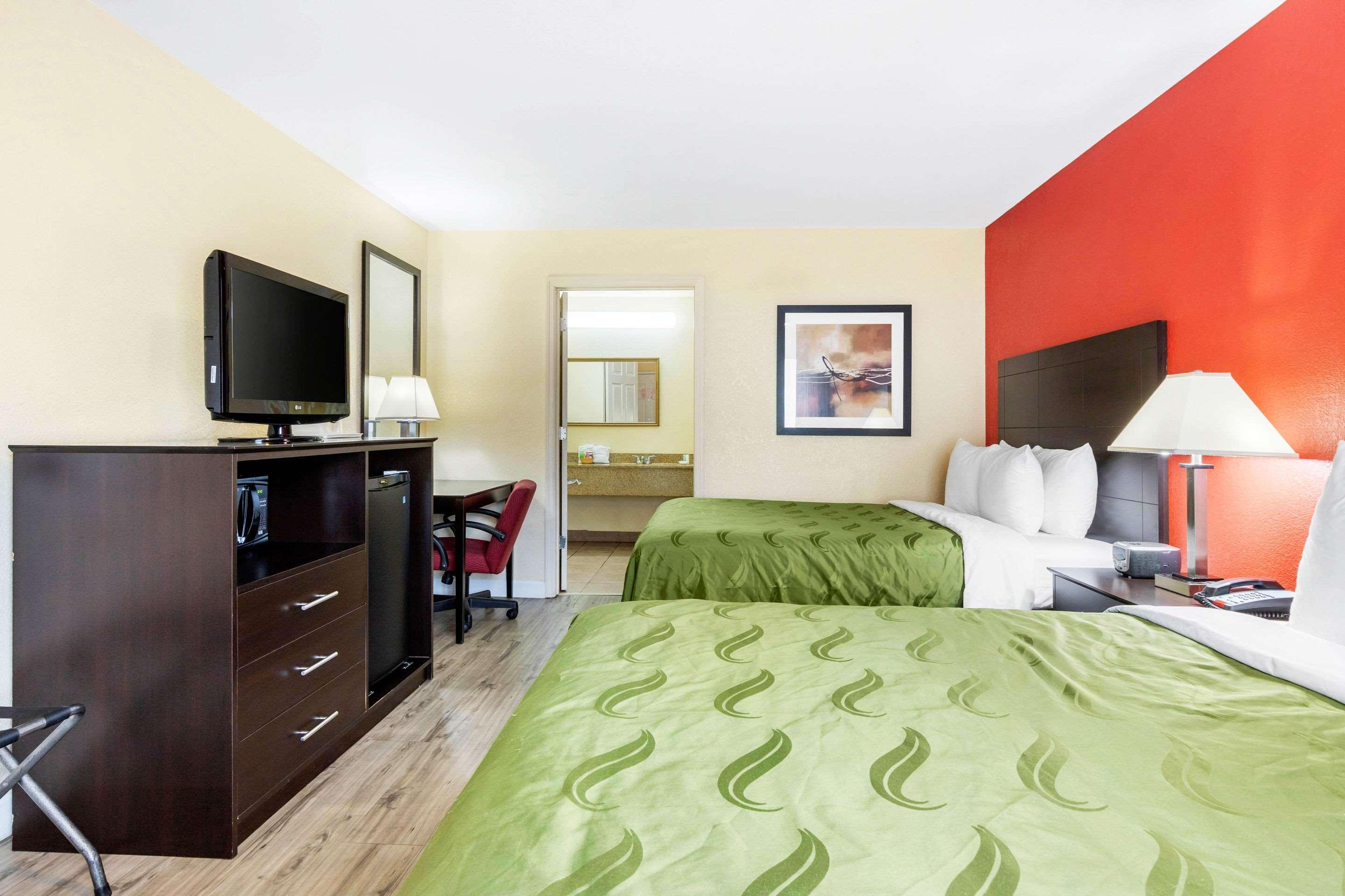 Quality Inn & Suites Лексінґтон Екстер'єр фото