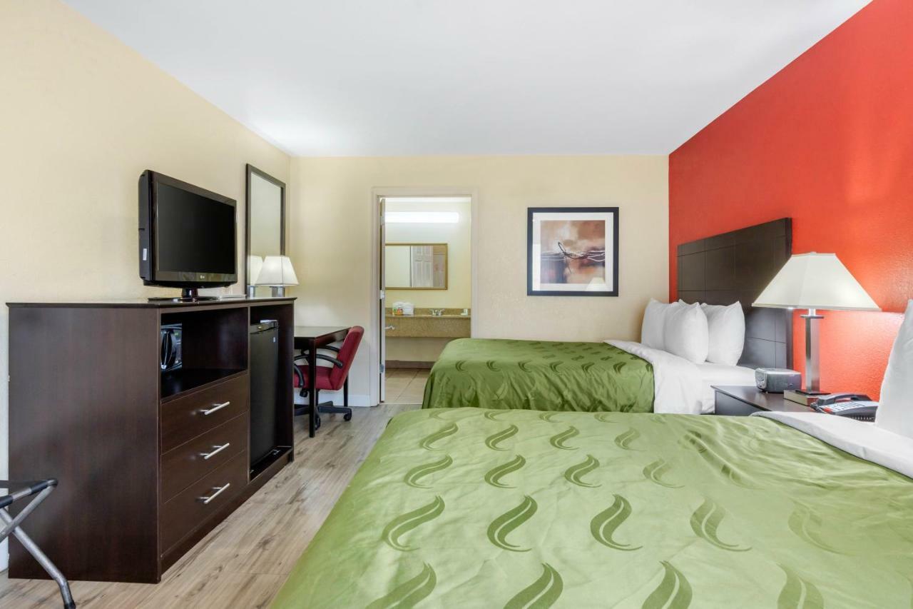 Quality Inn & Suites Лексінґтон Екстер'єр фото