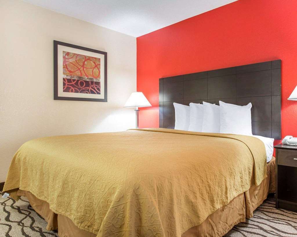 Quality Inn & Suites Лексінґтон Номер фото